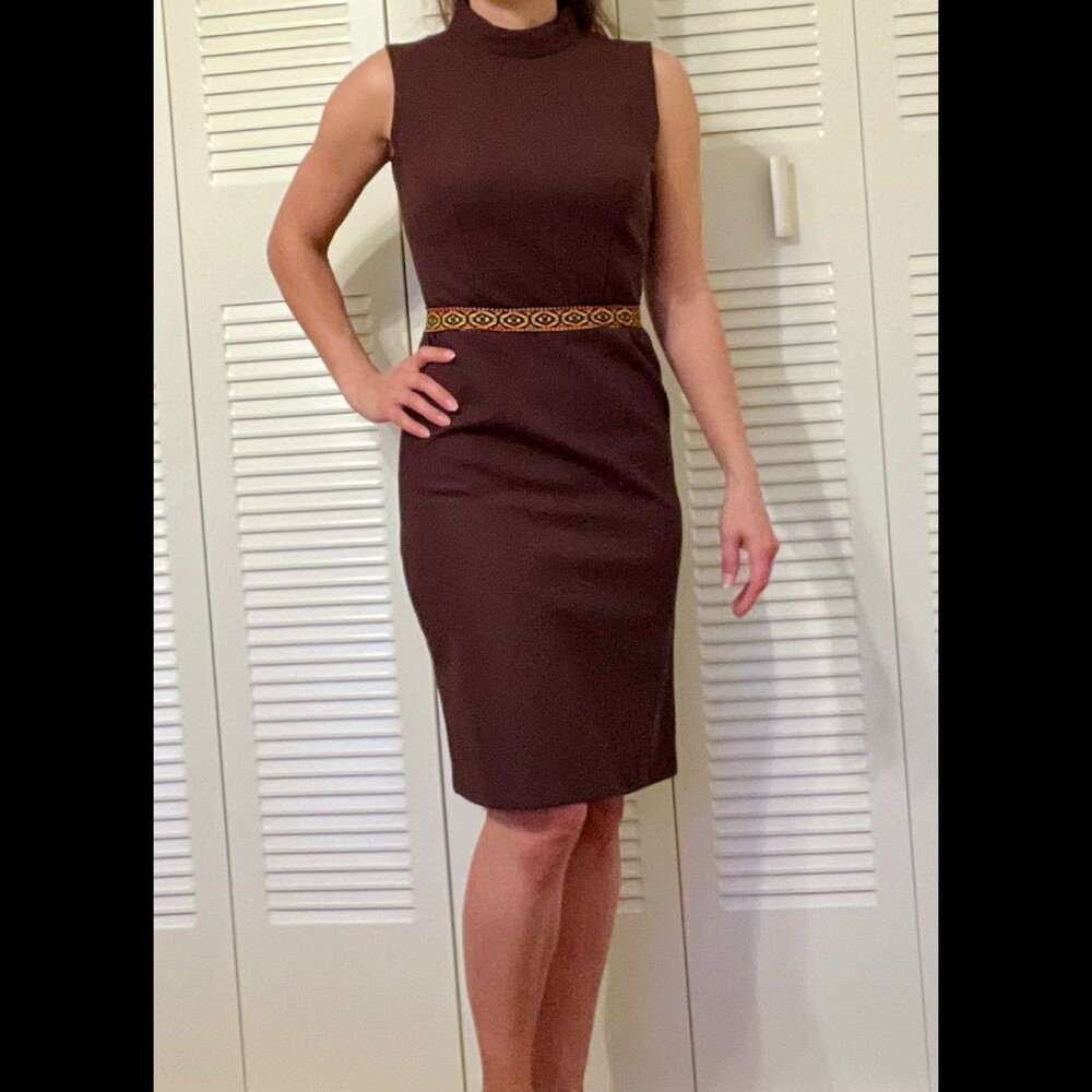 Sleeveless Chocolate Brown Vintage Dress 1970s